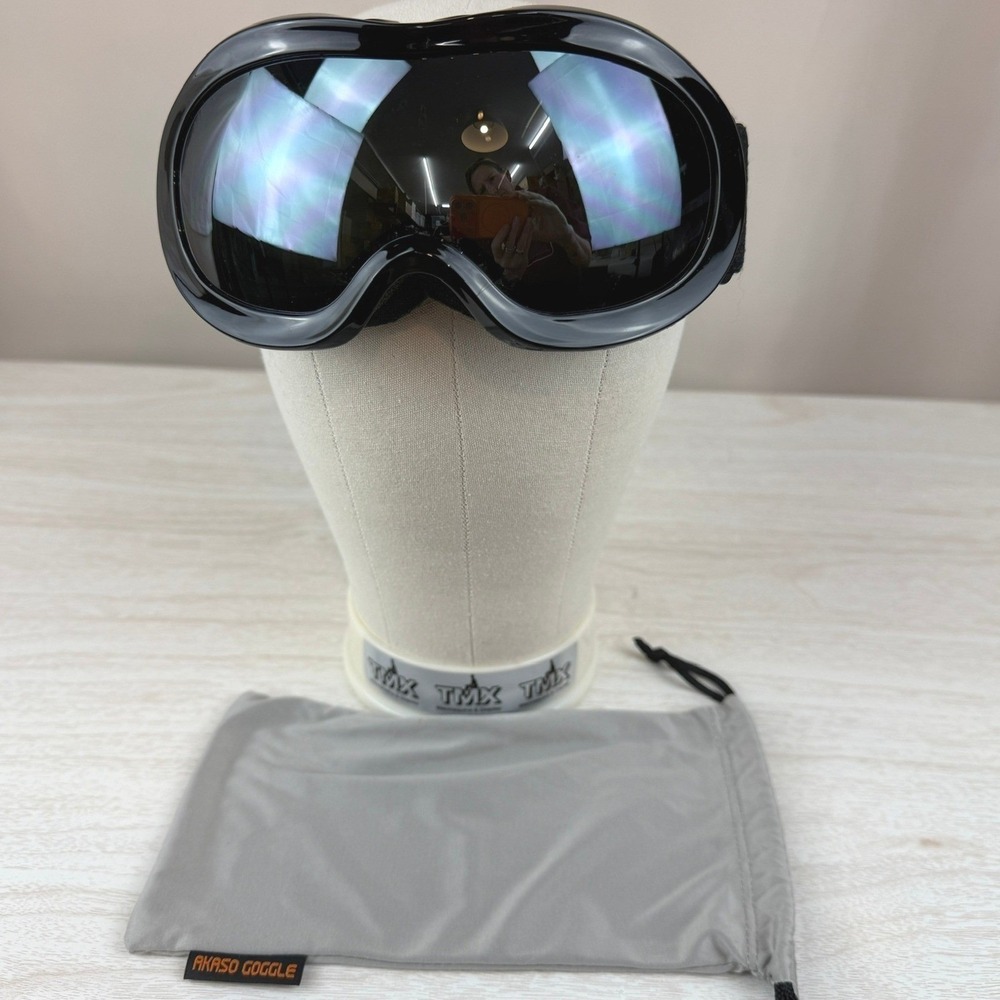 NWOT AKASO Kids Ski Goggles‎ Black Snowboard Winter Sports Youth